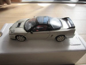 Ebbro 1/24 Honda NSX Type R - Bianco - Articolo outlet produttore tipo EBBRO ... - Foto 1 di 9