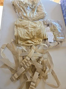 Gold Wrapping Stretch Pouches Ribbons Dozen - Picture 1 of 8