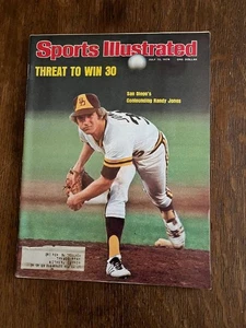 Sports Illustrated Randy Jones Sand Diego Padres 1976 Terry Francona Faces Crowd - Bild 1 von 3