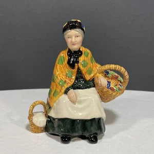 Royal Doulton Old Lavender Seller 2006 Miniature Street Vendors Figurine HN4937 - Picture 1 of 11