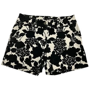 The Limited Women’s Sz 4 Dress Shorts Black & White Floral 5” Inseam w/ Pockets - Picture 1 of 11