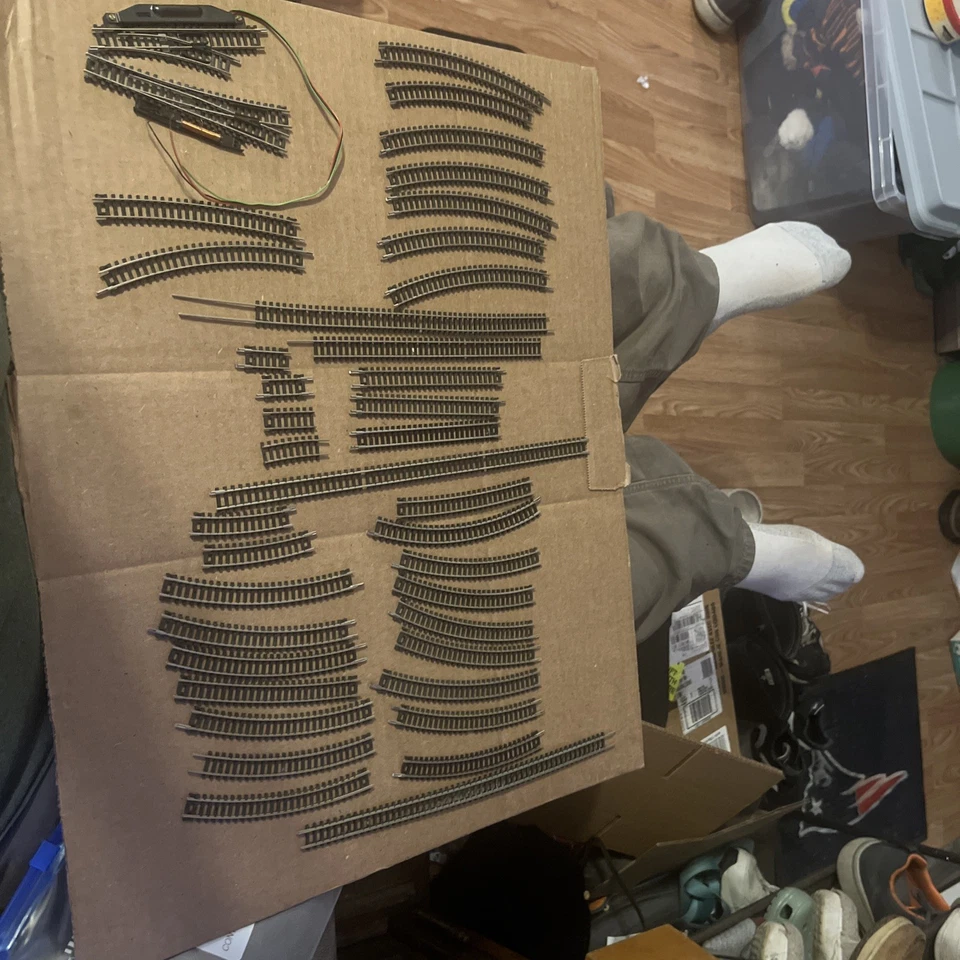 Atlas N Scale Assorted Track With Turnout Switch Lot Of 40 Pc T5 - Image 1 of 1