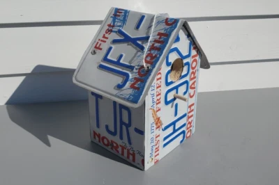 Carolina del Norte Carolina del Norte Mixta Primera en Vuelo Placa de Licencia Casa de Pájaros ~Envío Rápido Gratis~ Foto 1 de 4