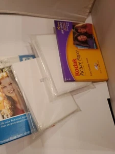 Zestaw 4 KM inven oryginalny papier fotograficzny Premium 4x6 250 arkuszy błyszczący biały Kodak - Zdjęcie 1 z 5