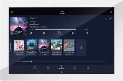 Pantalla táctil Android Russound XTS7 montada en la pared de 7" Foto 1 de 2