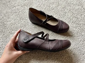 Ziera Shoes Women’s Sz 39.5 M Xray Casual Comfort Mary Jane Brown Leather Flats - Picture 1 of 5