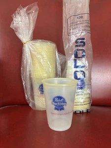 VINTAGE Solo PBR Pabst Cinta Azul 12 OZ Tazas de Plástico Nuevo de Lote Antiguo Funda De 30 Tazas - Imagen 1 de 5