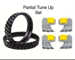 Zodiac Baracuda MX8 MX6-2 Pack Track Tires R0526100 & 4 Pack Scrubbers R0714400 - Picture 1 of 8