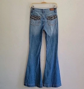 Shyanne Embroidered Mid Rise Flare Jeans 27 Light Wash Stretch Denim Boho Hippie - Picture 1 of 15