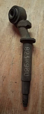 Suporte de eixo lateral direito superior NOS Renault Dauphine - Imagem 1 de 3