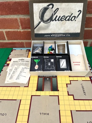 CLUEDO Murder Mystery Board Game Small Box Vintage 1950's Waddingtons Complete - Image 1 of 4