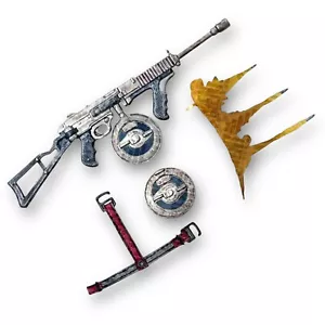 Mezco One:12 Doc Nocturnal: Deluxe Monster - Folding Tommy Gun 1:12 Scale - Picture 1 of 1