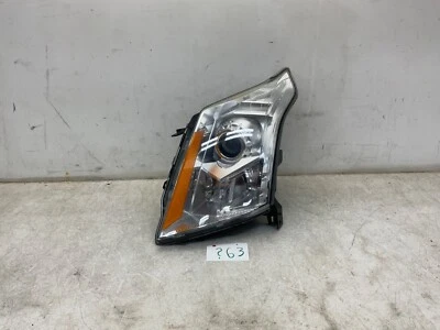 2010 2011 2012 2013 2014 2015 2016 Cadillac SRX Left Side Halogen Headlight OEM - Imagem 1 de 4