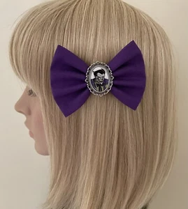 Joker hair bow clip rockabilly pin up geek Harley Quinn batman animated purple - Picture 1 of 3