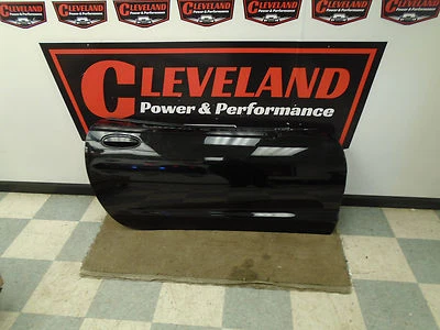 Chevrolet C5 Corvette 1997-2004 OEM conjunto de puerta lateral derecha pasajero negro Foto 1 de 4