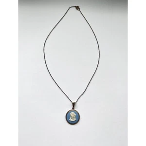 Vintage 1960's Sterling Silver Wedgwood Blue Jasperware Necklace Classic Blue - Picture 1 of 5