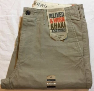 DOCKERS Lived & Worn Khaki D2 Straight Fit Pants - Men's 33 x 30 (Tan Khaki) NWT - Picture 1 of 7