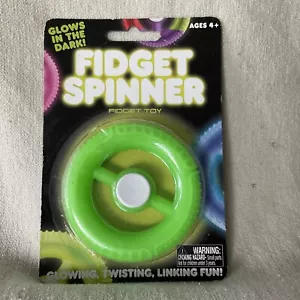 FIDGET SPINNER Toy • Glows in the dark! - Big Time Toys Round New In Package - Picture 1 of 4