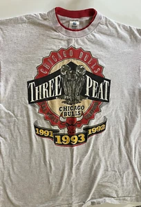 Vintage Chicago Bulls Three Peat NBA Championship Layered T Shirt XL Stained - Picture 1 of 11