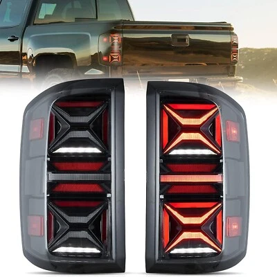Conjunto de par de luces traseras LED para Chevrolet Silverado 1500/2500HD/3500HD 2014-2019 Foto 1 de 4