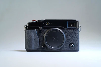 Cuerpo de cámara sin espejo Fujifilm Fuji X-Pro1 16,3 MP | Usado Bueno Foto 1 de 2