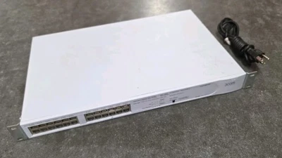 3Com® SuperStack3 24-Port Switch 4400 PWR 3C17205 - Image 1 of 4