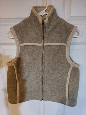 Women's Size Small Straight Down Clothing Co Fleece Vest  - Image 1 of 3