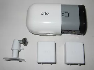 Arlo Pro 4 Spotlight 2K HDR Security Camera + x2 Batteries & Wall Attachment - Picture 1 of 5