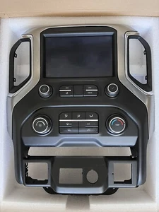 Chevrolet Silverado 2500HD 2020 panel de control de radio pantalla de 8" cabezal OEM - Imagen 1 de 6