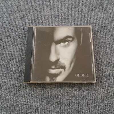 George Michael Older CD Foto 1 de 4