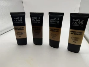 BASE DE MAQUILLAJE PARA PIEL TERCIOPELO MATE 24H 30ML/1OZ (ELIGE TONOS) - Imagen 1 de 5