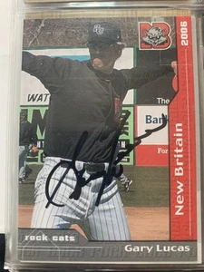 Gary Lucas autographed baseball card. Former MLB pitcher. - Picture 1 of 1