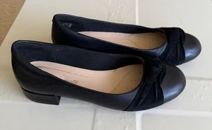 CLARKS DAMENSCHUHE. GR: 7M SCHWARZE FLACHE LEDER-SLIPPER BLOCKABSATZ RUNDE ZEHE - Bild 1 von 7