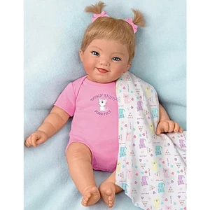 Ashton Drake Reborn Down Syndrom Baby Mädchen Puppe + Tonnen von Zubehör (Neu mit Etikett) - Bild 1 von 11