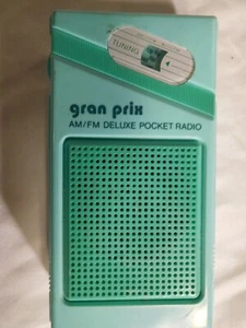 Cool Vintage Gran Prix Deluxe Green AM/FM Portable Radio ~ Working ~ Model A2090 - Picture 1 of 11
