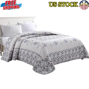 Lightweight Floral Embroidered Quilt Bedspread Cozy All-Season Queen Bedding New - Picture 1 of 6