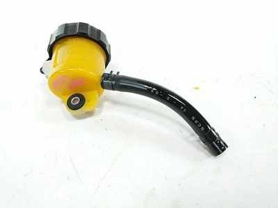 09-14 YAMAHA YZF R1 Master Reservoir Cup - Image 1 of 4