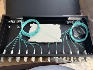 LC-OM3 12 Duplex 24 Port Fiber Enclosure Box - 1 RU Rack Mount Multimode LC-U... - Afbeelding 1 van 2