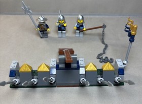 Lego Minifigures Knights Castle 7041 Parts Catapult