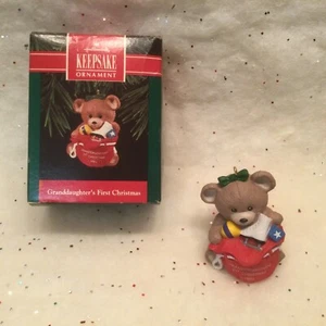 Hallmark Granddaughter’s First Christmas 1992 Keepsake Ornament Handcrafted EUC - Picture 1 of 4