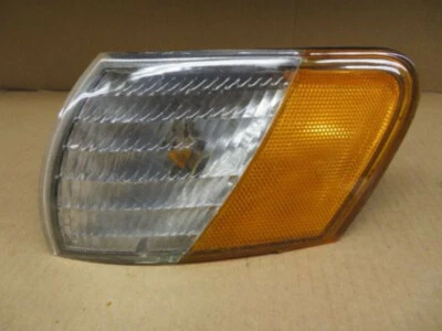 Ford TAURUS 1992 1993 1994 1995 Park Lamp Turn Signal Light Driver LH Left OEM - Image 1 of 2