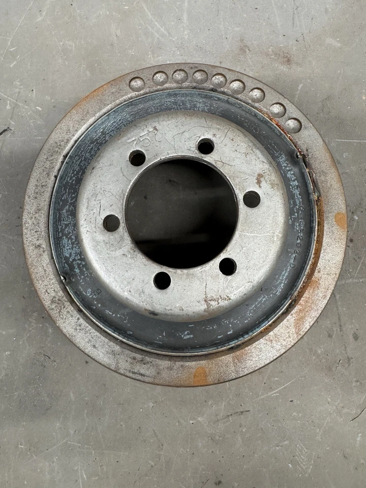 Balanceador de polea de cigüeñal Charger Challenger 1965-1974 4 ranuras 'Cuda 440 383 Foto 1 de 4