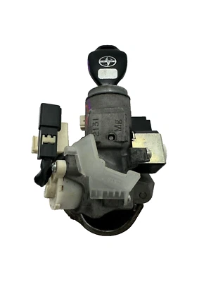 Conjunto de módulo de interruptor de cilindro de llave de encendido OEM Scion XB 2011-2015 FABRICANTE DE EQUIPOS ORIGINALES Foto 1 de 4