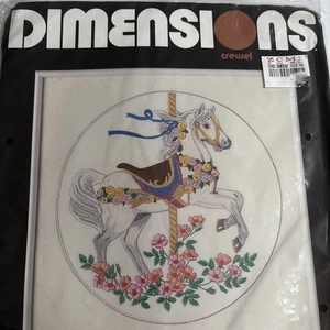 Vintage 1988 DIMENSIONS Crewel Kit Karussell Pferd #1345 Linda K Powell Nadel Handwerk - Bild 1 von 22
