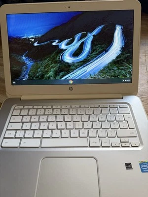 HP Chromebook 14 - Image 1 of 4