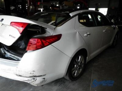 Conjunto de luz trasera derecha Kia Optima EX 2011-2013 924044C000 6149 Foto 1 de 4