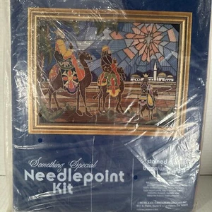 Something Special Needlepoint Kit Stained Glass 3 Wise Men #30042 Size 24x18 New - Bild 1 von 5