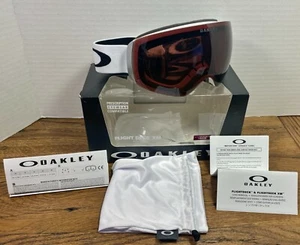 Oakley® 7064-A100 Adult FLIGHT DECK™ XM Matte White Snow Goggle PRIZM™ Dark Grey - Picture 1 of 12