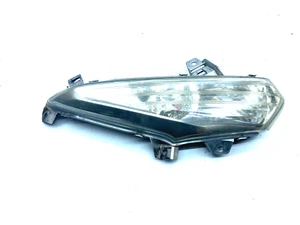 FLECHA INDICADOR DE DIRECCIÓN DELANTERA IZQUIERDA HONDA SH 300 2011-2013-2014 - Imagen 1 de 5