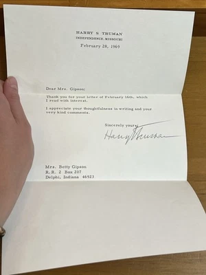 Carta firmada por Harry S. Truman 1951 con sobre Foto 1 de 4